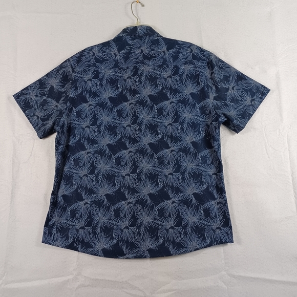 Vince Camuto short sleeve shirt Sz XL - Picture 3 of 6